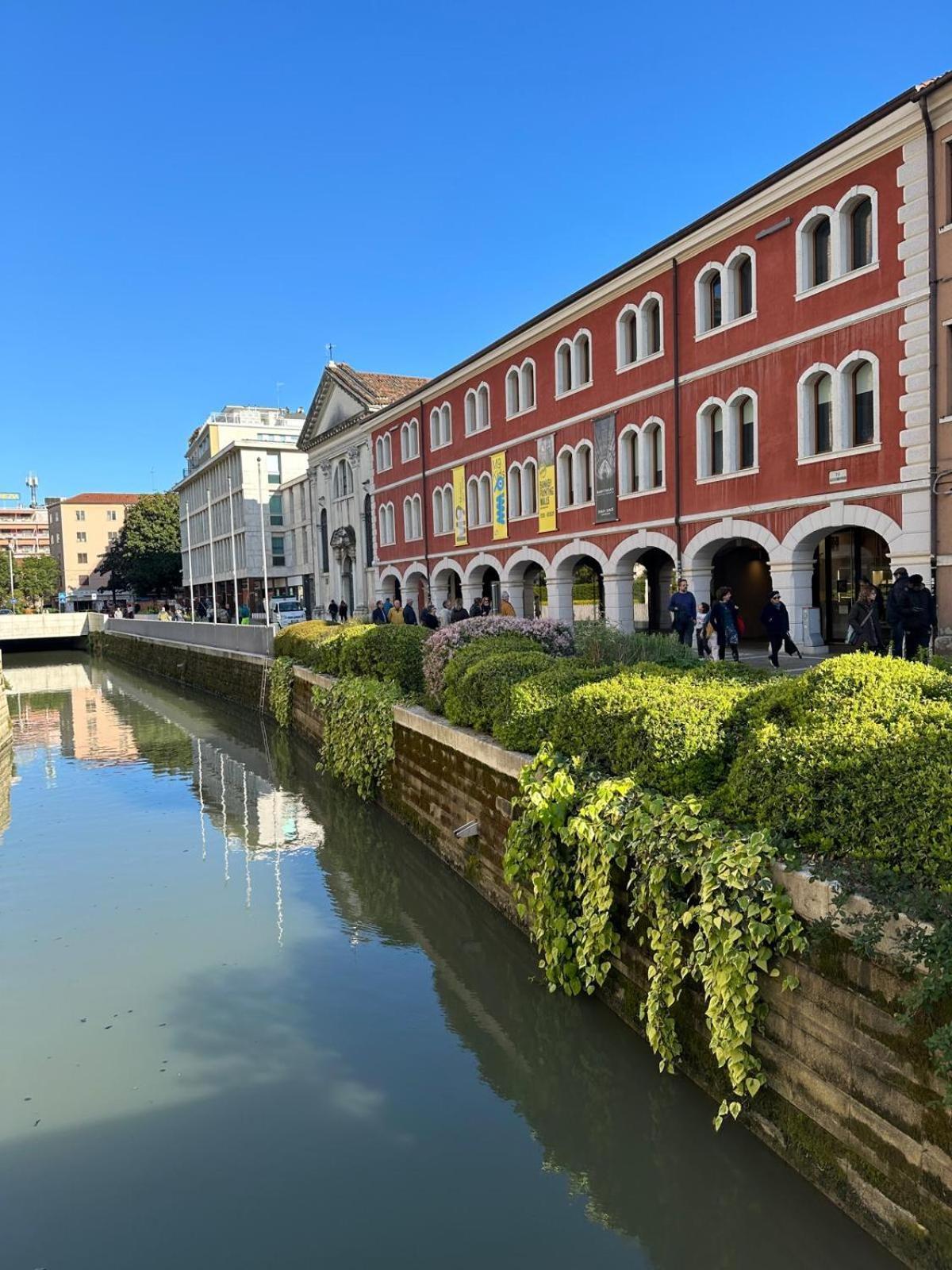 Le Barche66 Venice Apartments Местре Экстерьер фото
